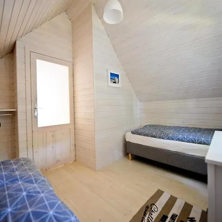Holiday home Comfy In With Shared Garden Pobierowo
